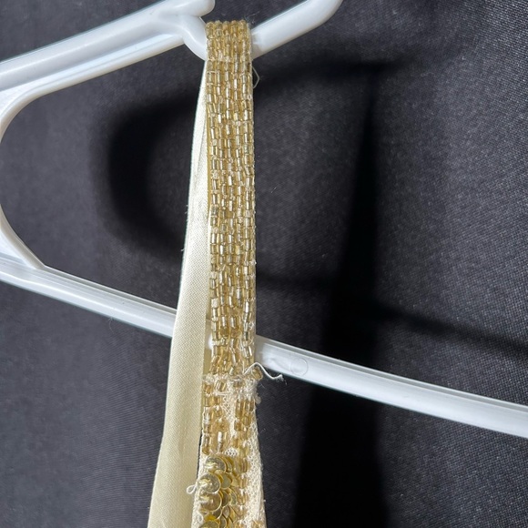 *Flawed Mac Duggal 5758 NWT Sleeveless Scoop Neck Prom Gown - Picture 7 of 10